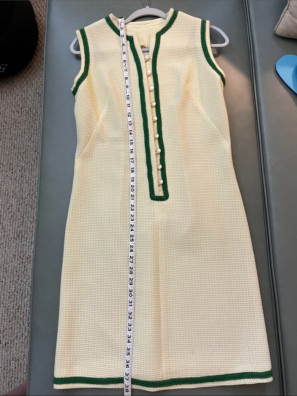 Yellow Sleeveless Shift Dress with Green Trim - Picture 5 of 6